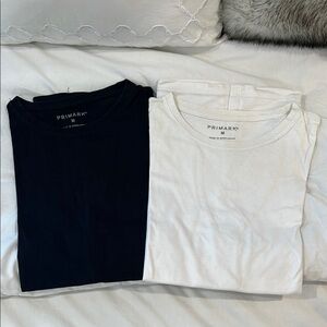 Primark set of 2 tshirts medium
